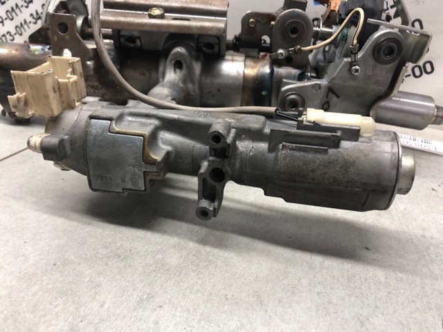 TOYOTA 8445012200 Conmutador de arranque  en stock Terrassa