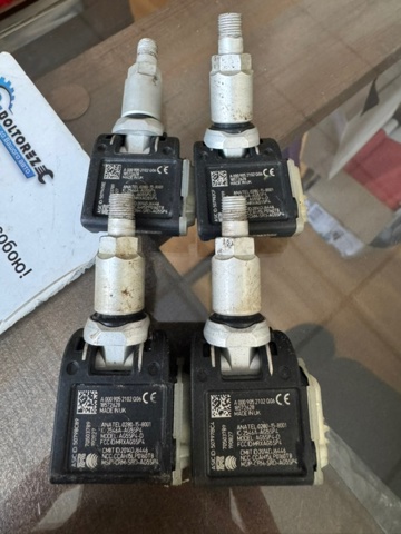 A0009052102 MERCEDES Sensor de presión de neumáticos comprar Bilbao