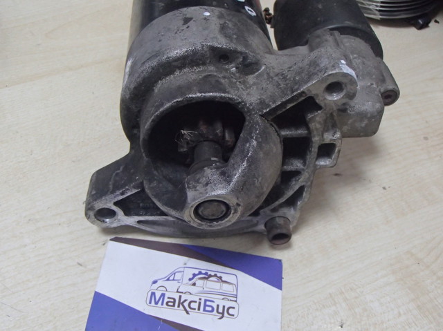 0001112041 Motor de arranque  en stock Granada