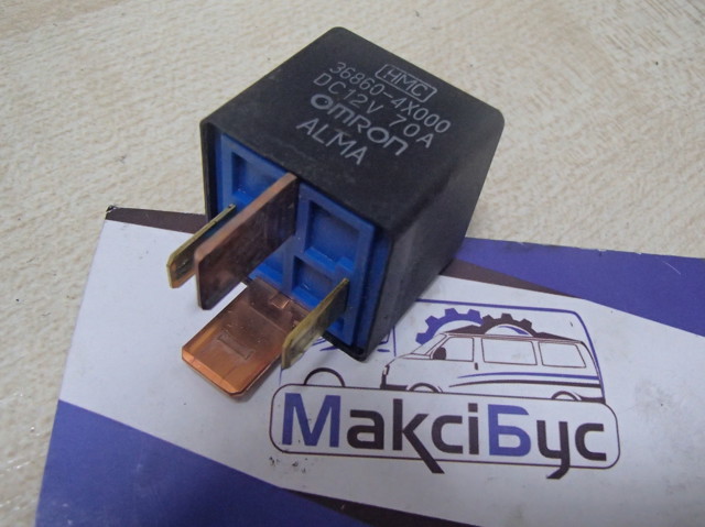 368604X000 Relé de bujía de precalentamiento  disponible Utrera