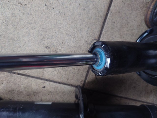 SUBARU 20365SG001 Amortiguador trasero  en stock Terrassa