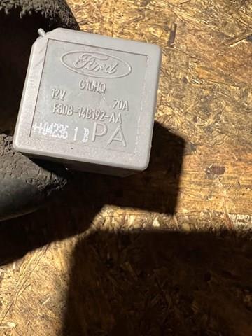 F80B14B192AA Relé de bujía de precalentamiento  comprar en Zaragoza