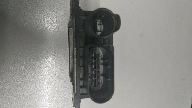 A6421532079 Relé de bujía de precalentamiento  comprar en Zaragoza