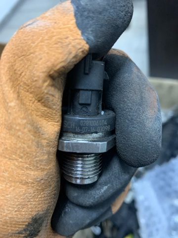 314012F600 Sensor de presión de combustible  disponible Burgos