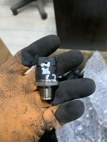 314012F600 HYUNDAI Sensor de presión de combustible  en stock Córdoba