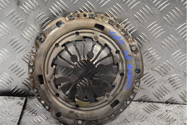 038141025P Plato de presión del embrague  disponible Málaga