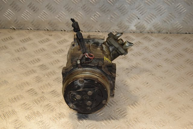 FIAT 504384357 Compresor de aire acondicionado  en stock Salamanca