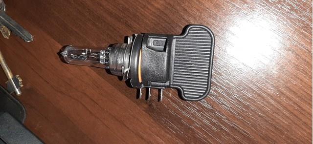 N10733301 VAG Bombilla halógena  en stock Huelva