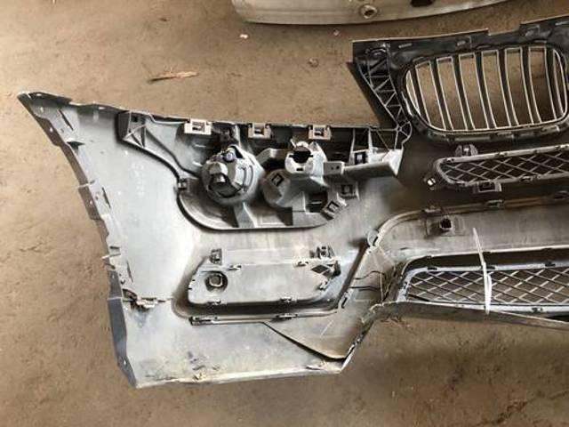 51117261188 BMW Paragolpes  en stock Huelva