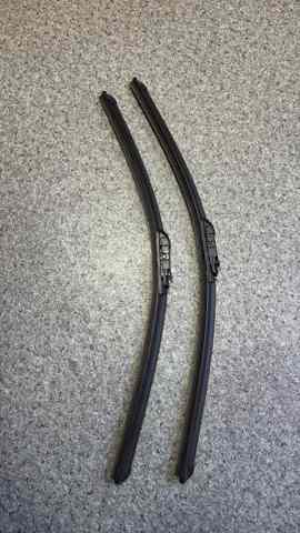 3397118906 Juego de limpiaparabrisas de luna delantera, 2 piezas  disponible Burgos