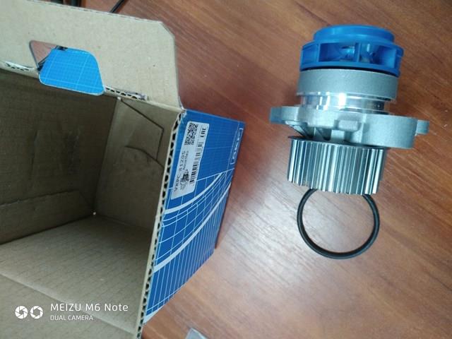 VKPC81205 SKF Bomba de agua comprar Madrid