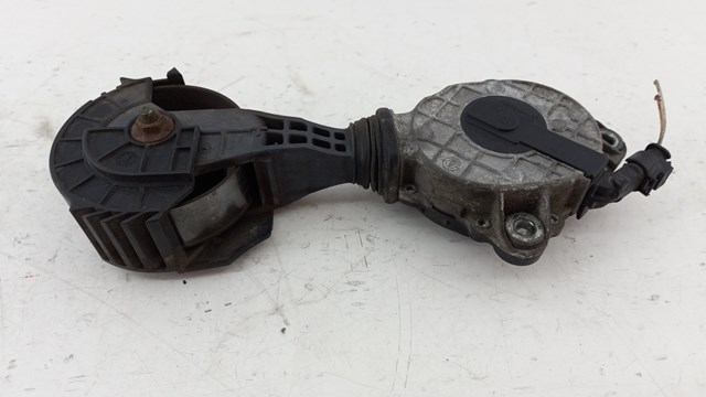 V759883280 Tensor de correa poli V  en stock Granada