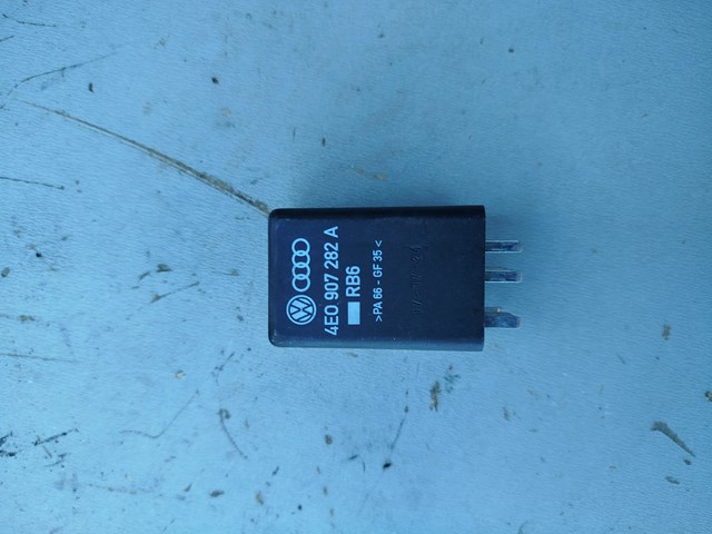 VAG 4E0907282A Relé de bujía de precalentamiento  comprar en Ponferrada