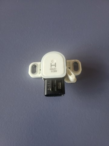 TOYOTA 8951047040 Pedal de freno  en stock Salamanca