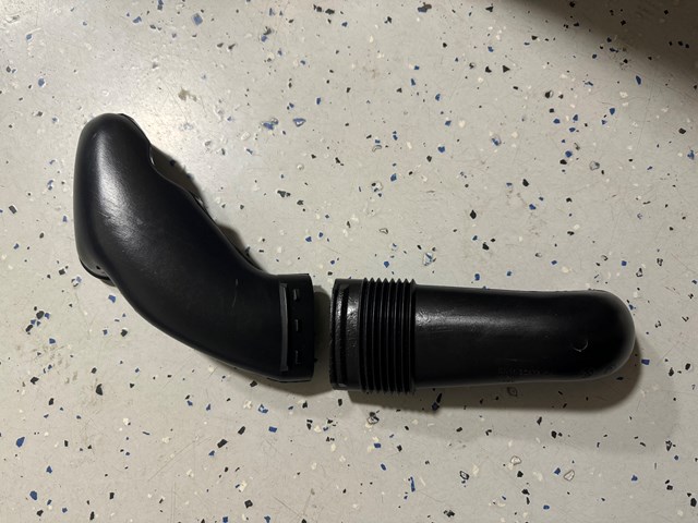 1600358 FORD Casco de filtro de aire  disponible Ourense