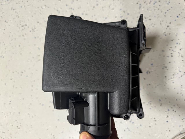 1600358 FORD Caja del filtro de aire  en stock Gandía