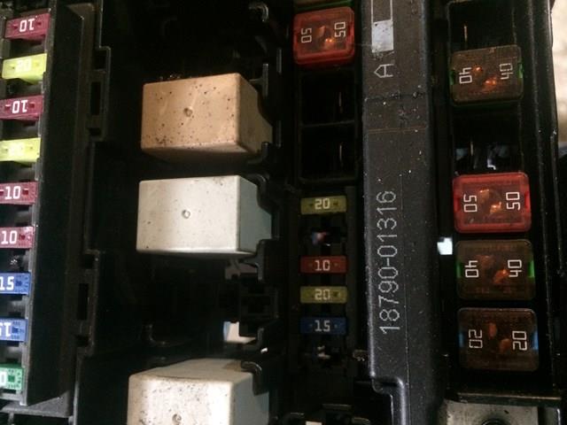 HYUNDAI 1879001316 Fusibles  en stock Salamanca