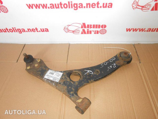 TOYOTA 4806842040 Barra oscilante, suspensión de ruedas delantera, inferior derecha comprar Tarragona
