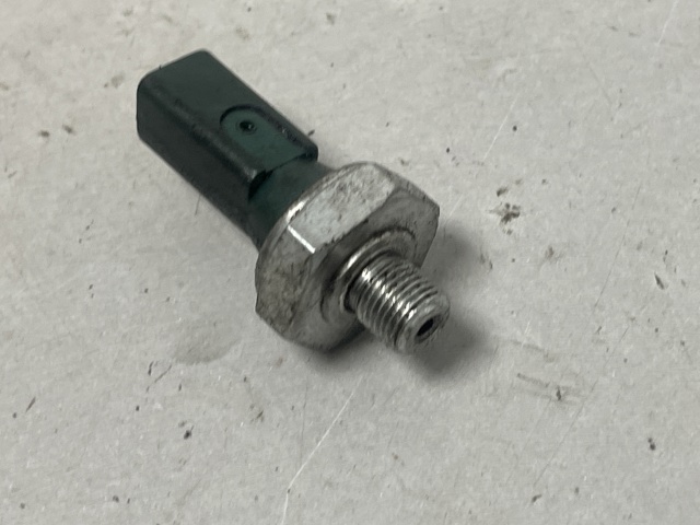 03C919081 VAG Indicador, presión del aceite  comprar en Lleida