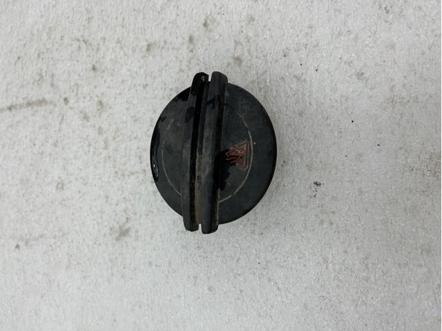 3C0121321 Tapón depósito de refrigerante  en stock Sabadell