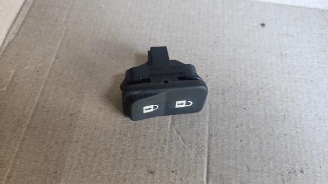 VOLVO 30773333 Boton Bloqueo Para Puerta  en stock Valencia