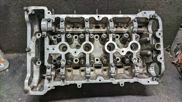 0200HX PEUGEOT Culata  comprar en Jaén