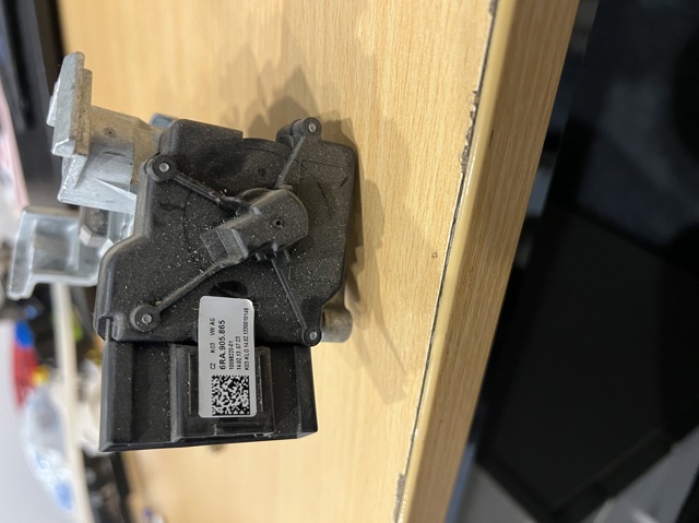 6RA905865 VAG Interruptor de encendido / arranque  disponible Ourense