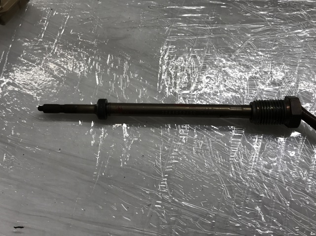 RENAULT 226405263R Sensor de temperatura, gas de escape, antes de catalizador  disponible España