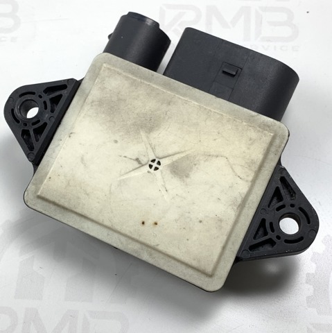 6429002800 Relé de bujía de precalentamiento  disponible Utrera