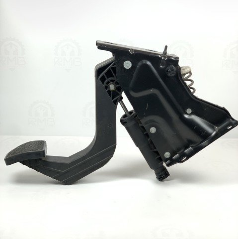 A9062900501 MERCEDES Pedal embrague comprar Bilbao