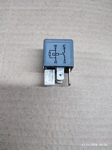 0986332002 Relé de los calentadores  en stock Sabadell