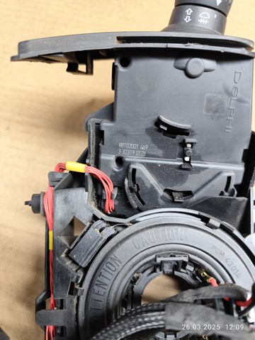 RENAULT 8201590627 Conmutador en la columna de dirección, parte central comprar Tarragona