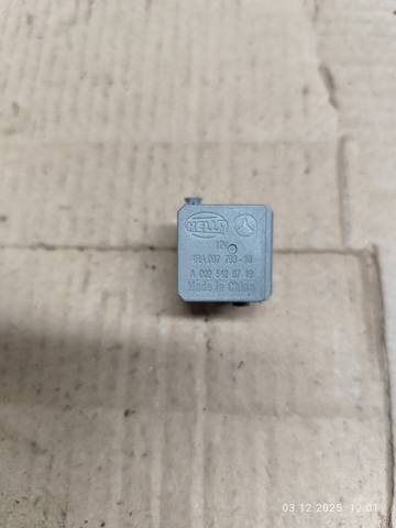 MERCEDES A0025428719 Relé de bujía de precalentamiento  comprar en Ponferrada