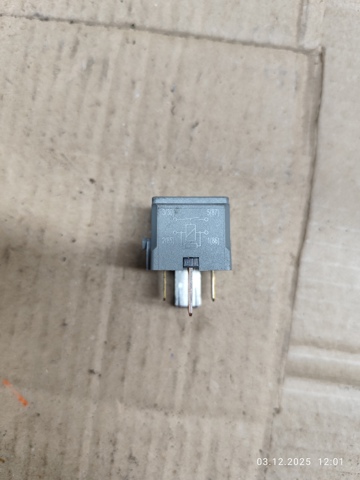 A0025428719 MERCEDES Relé de los calentadores comprar Bilbao