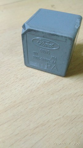 FORD F80B14B192AA Relé de los calentadores comprar Barcelona