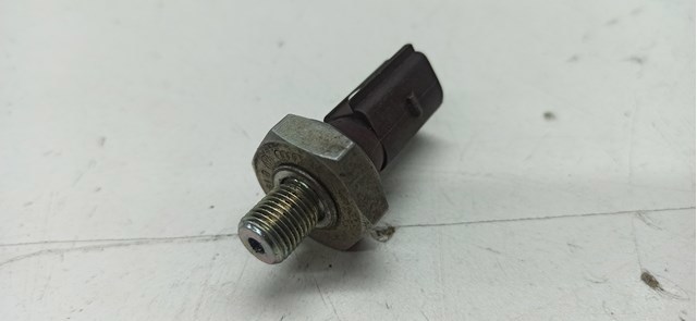 038919081D Sensor de presión de aceite  en stock Sabadell