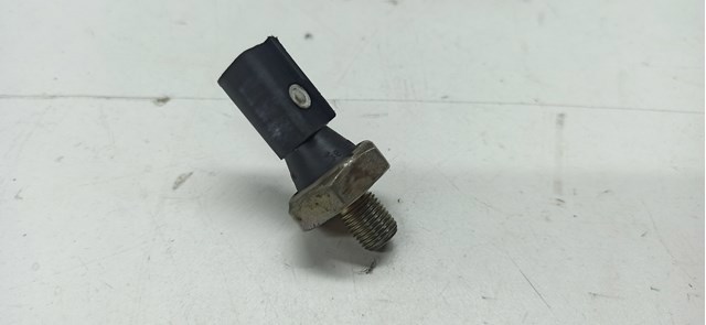 06A919081E Sensor de presión de aceite  en stock Granada