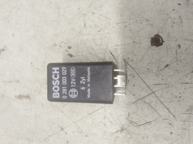 4E0907282A Relé de los calentadores  en stock Sabadell