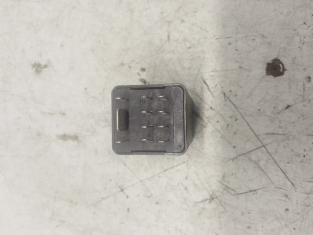 VAG 4E0907282A Relé de los calentadores  en stock Valencia