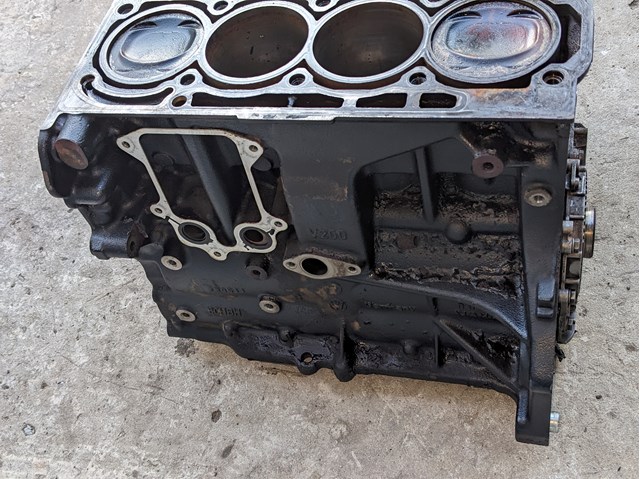 CAXA Motor completo  disponible Málaga