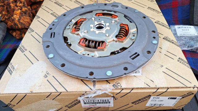 TOYOTA 3127047060 Disco de embrague  disponible Valladolid