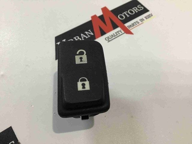 VOLVO 30773333 Boton Bloqueo Para Puerta  comprar en Murcia