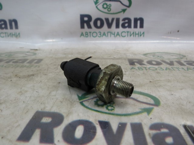 VAG 03C919081 Sensor de presión de aceite comprar Barcelona
