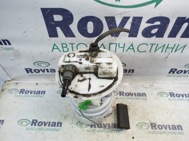 172029382R RENAULT Bomba de gasolina comprar Alcalá