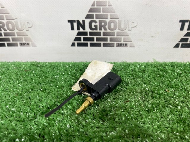 VAG 03F919501B Sensor, temperatura del refrigerante (encendido el ventilador del radiador)  comprar en Albacete