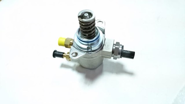 03C127026R VAG Bomba inyectora comprar Madrid