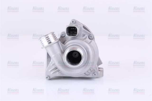831075 NISSENS Bomba de agua  disponible Alicante