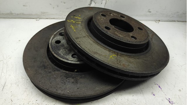 7711130077 RENAULT Disco de freno delantero  en stock Gandía