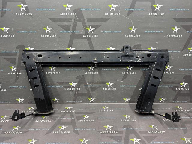 544F00895R RENAULT Subchasis delantero soporte motor delantero  en stock Córdoba