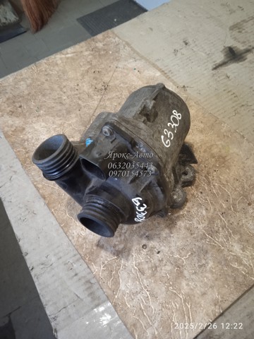 11519455978 BMW Bomba de agua  en stock Córdoba